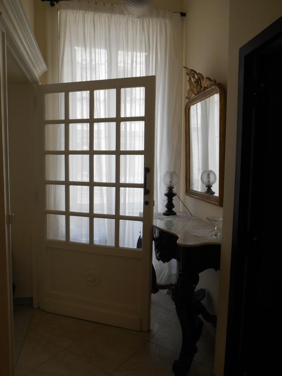 דירות נאפולי Casa Sannazzaro חדר תמונה
